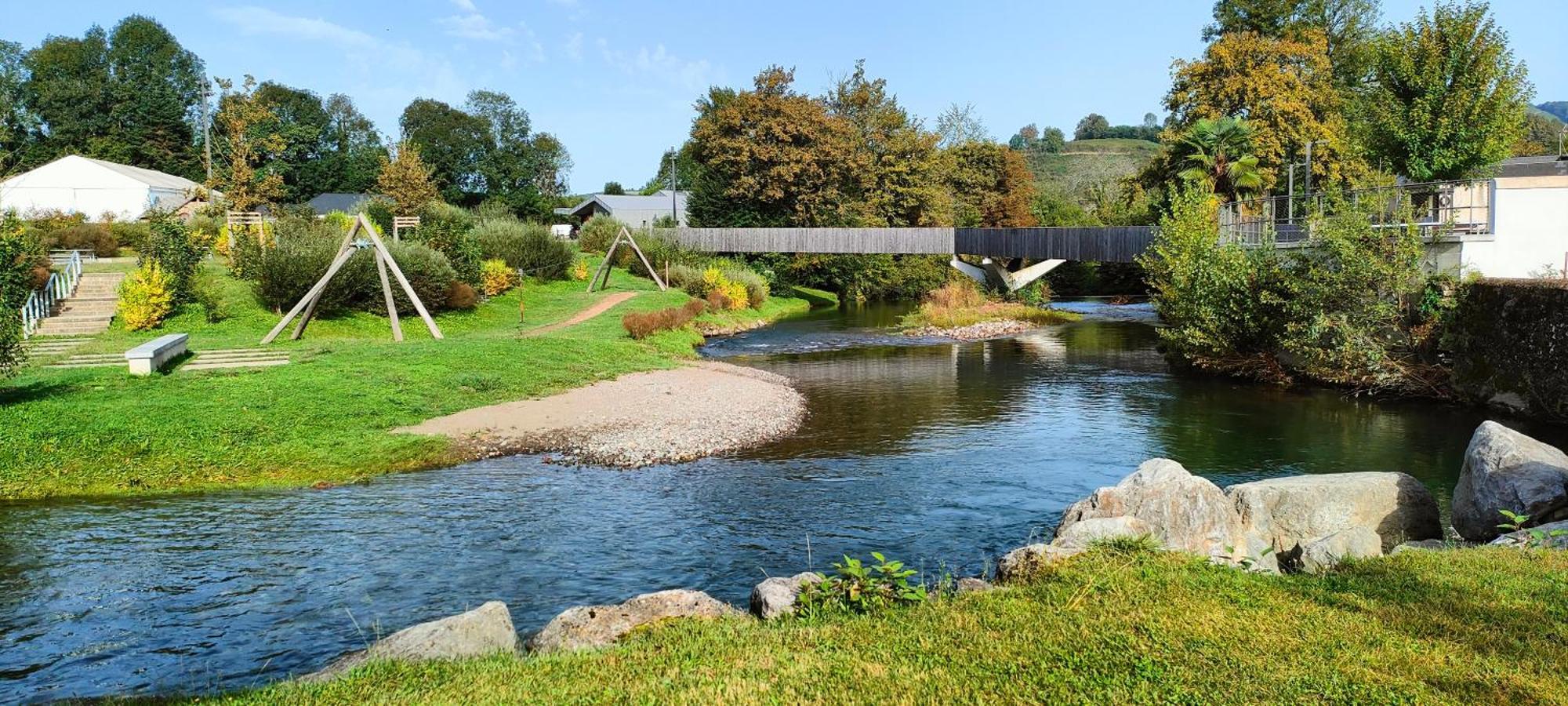 Meuble De Tourisme Au Coeur Du Village A Aramits , Haut Bearn ภายนอก รูปภาพ
